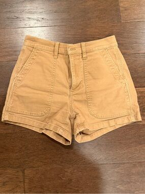 Madewell High-Waist Utility Cotton Shorts in Camel Brown
